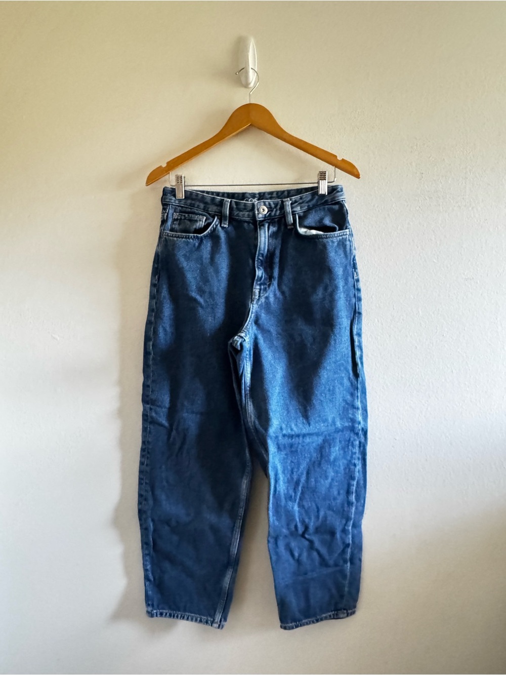 COS Tapered Leg High-Rise Ankle Jeans size 29 - Picture 2 of 8
